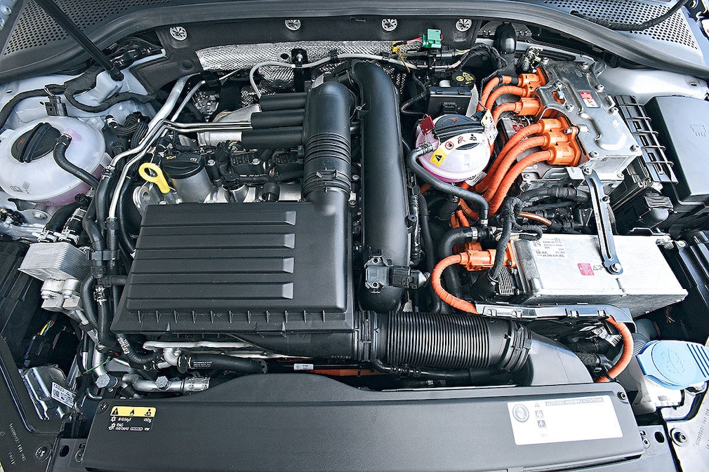 VW Golf GTE