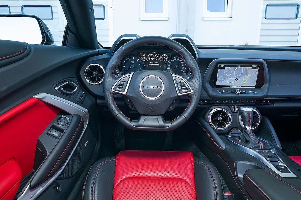 Chevrolet Camaro V8
