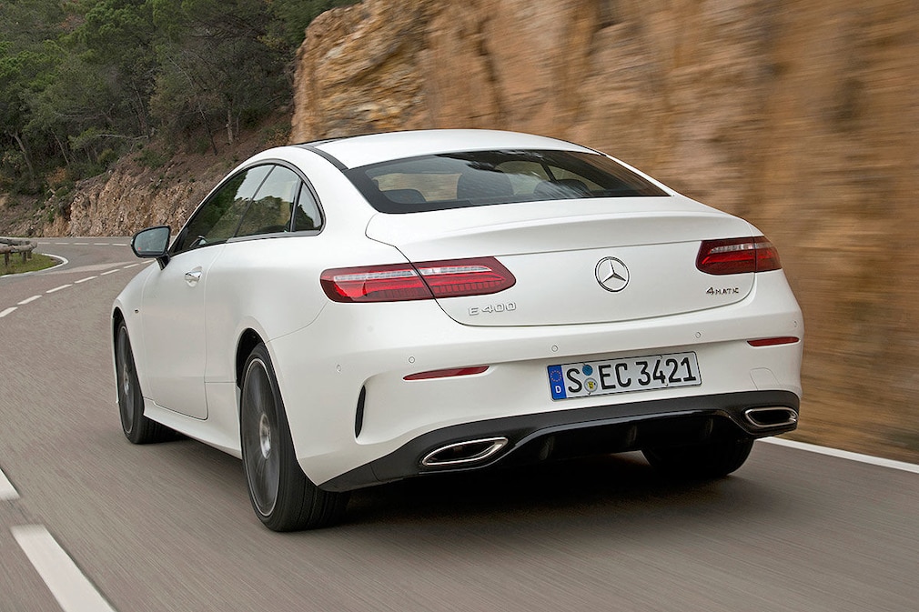 Mercedes-Benz E 400 4Matic Coupé !! Sperrfrist 10. März 2017 00:01 Uhr MEZ !!