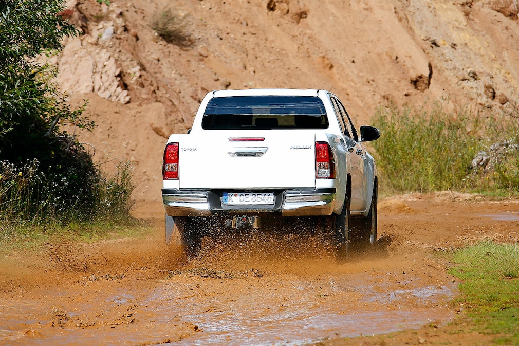 Toyota Hilux 2.4 D-4D