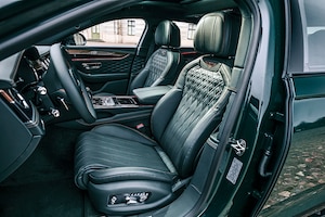 Bentley Flying Spur V8