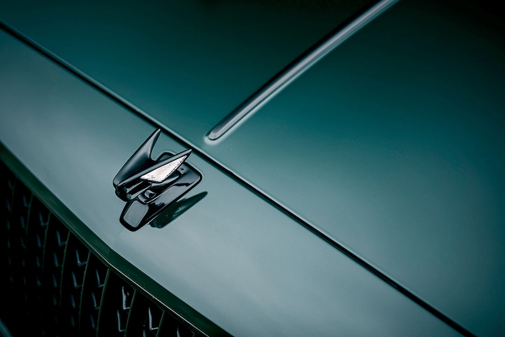 Bentley Flying Spur V8