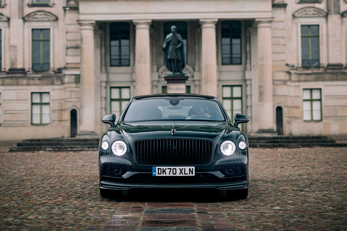 Bentley Flying Spur V8