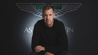 Formel 1: Vettel in der Fabrik