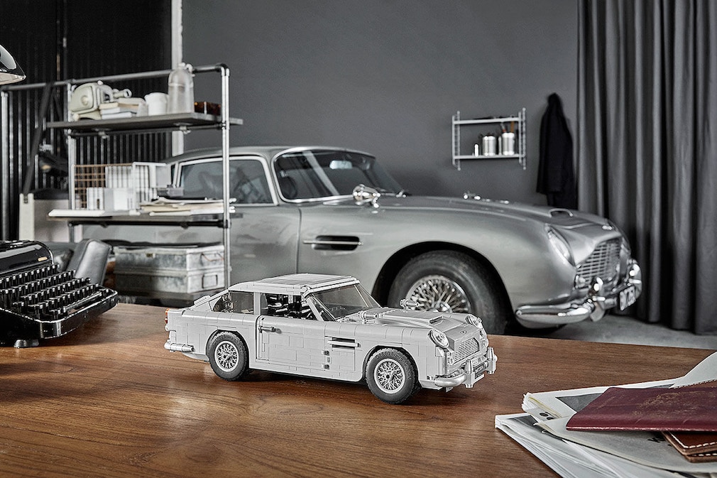 LEGO Creator James Bond Aston Martin DB5