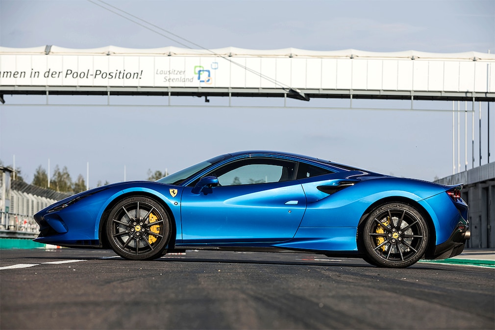 Ferrari F8 Tributo