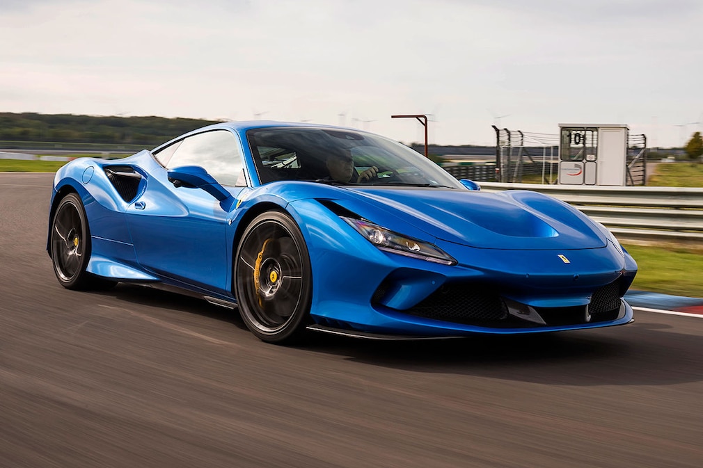 Ferrari F8 Tributo