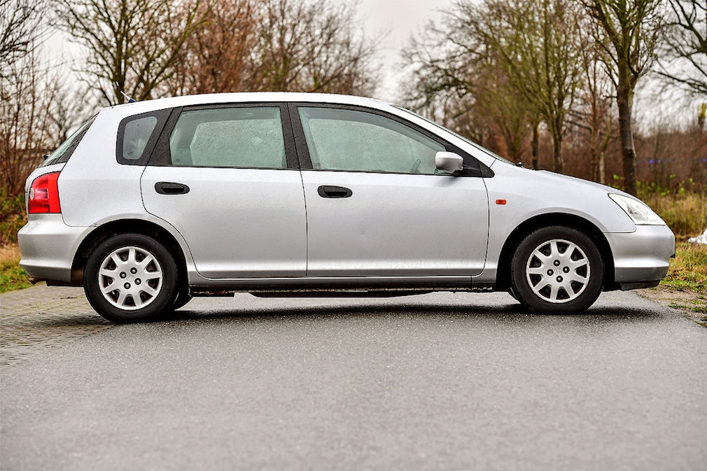 Honda Civic 1.4i LS