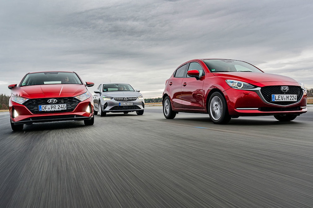 Hyundai i20 1.0 T-GDI 48V-Hybrid        Opel Corsa 1.2 DI Turbo        Mazda 2 Skyactiv-G 90 M Hybrid