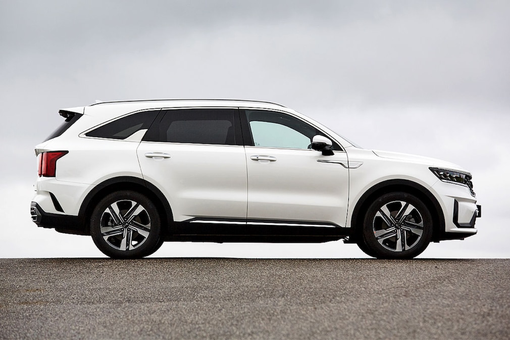 Kia Sorento 1.6 T-GDI AWD Kia Sorento 1.6 T-GDI AWD