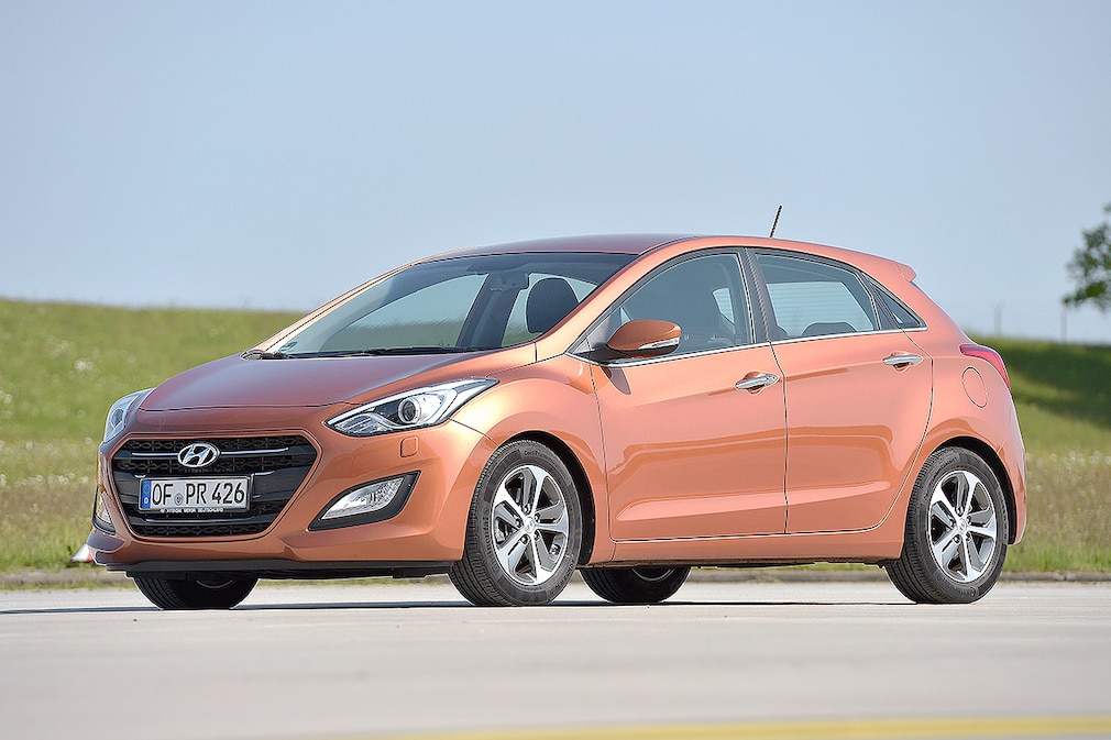 Hyundai i20 blue 1.0 T-GDI Trend