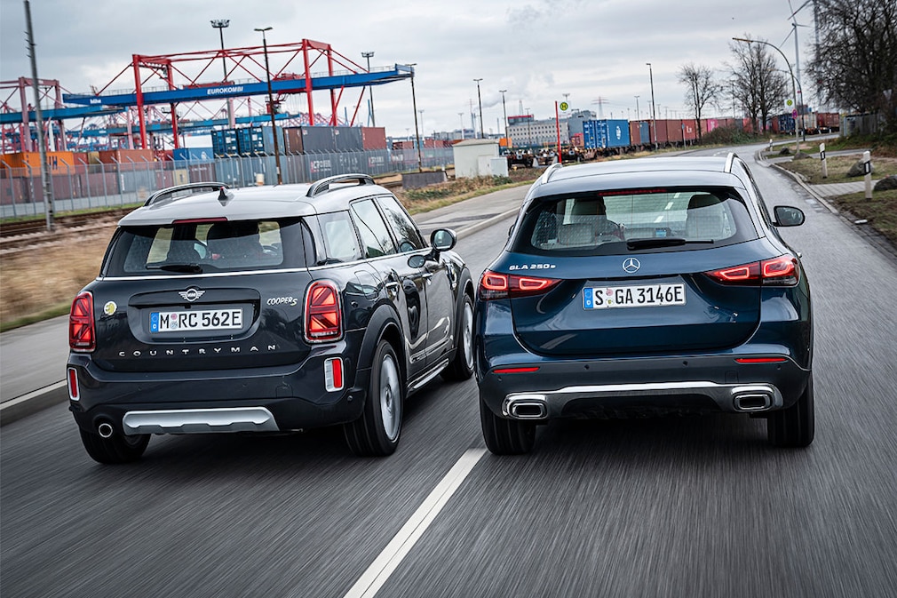 Mini Cooper SE Countryman Mercedes GLA 250 e