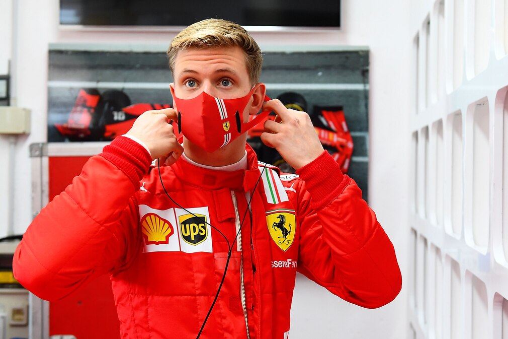 F1
