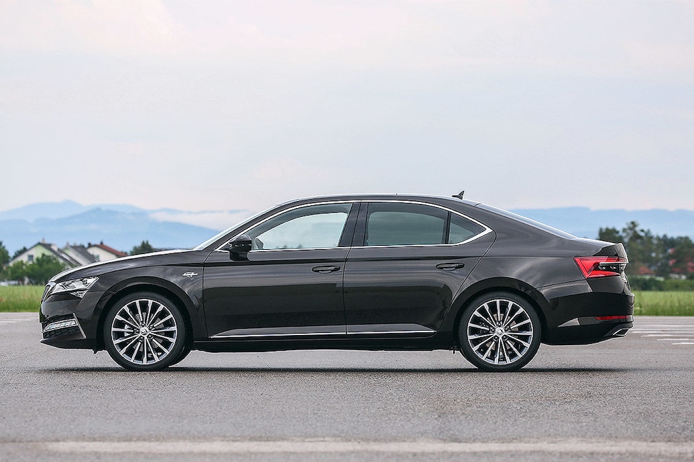 Skoda Superb IV