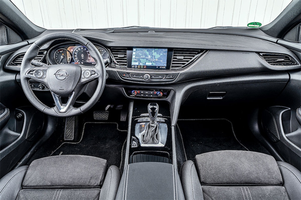 Opel Insignia ST 2.0 DIT