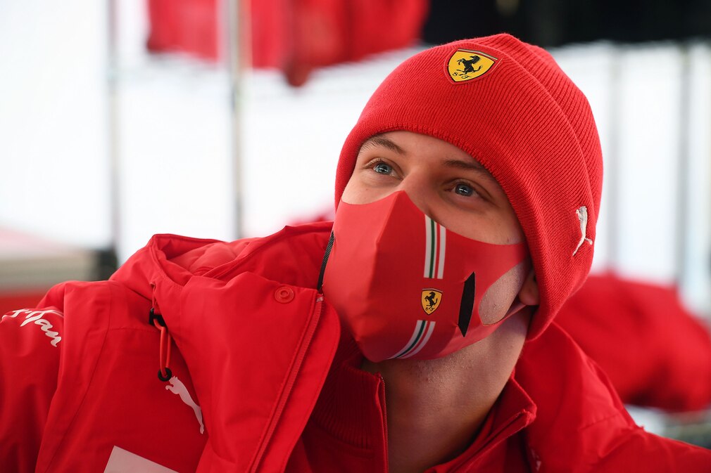 F1