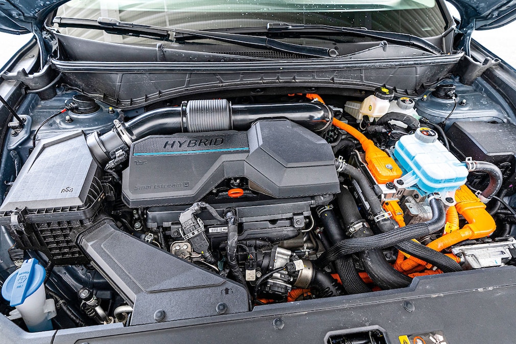 Hyundai Tucson 1.6 T-GDI Hybrid