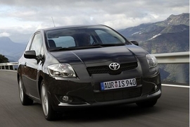 Zulassungsbilanz Toyota Auris