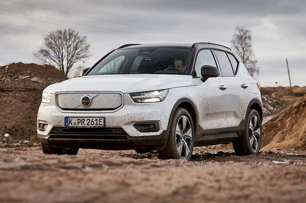 Volvo XC40 P8