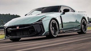 Wir lassen den GT-R50 von der Leine