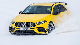 Wilde Fahrt mit dem A 45 S auf dem Sachsenring bei Schnee