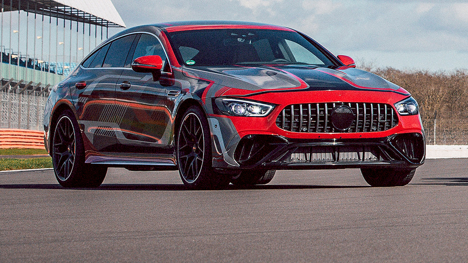 Mercedes AMG zeigt erstmals den GT 73 e mit 800 PS