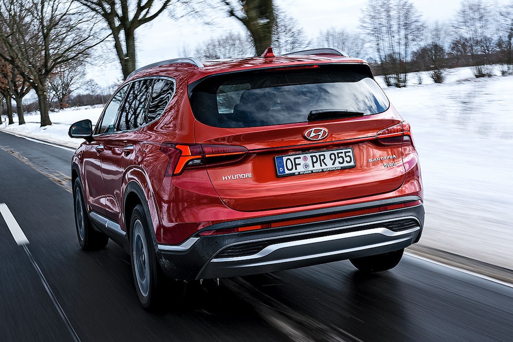 Hyundai Santa Fe 1.6 T-GDI Hybrid