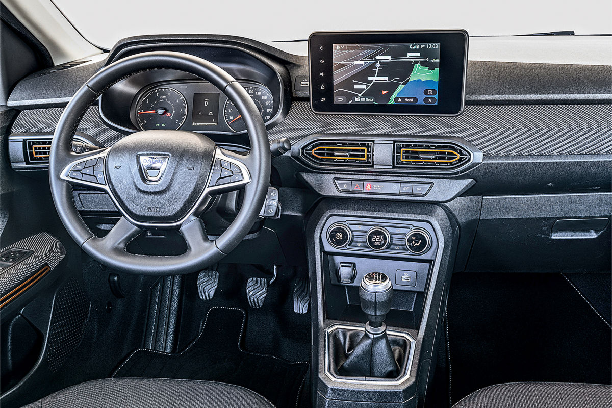 Dacia-Sandero-Stepway-TCe-90-1200x800-daf9c03322ec3e7d.jpg