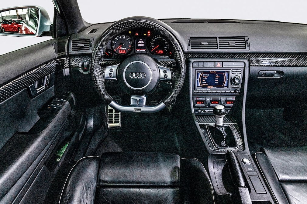 Audi RS 4 B7 Avant