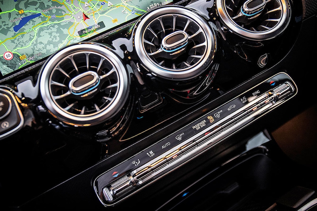 Mercedes CLA 250 4M !! SPERRFRIST 17. April 2019 00:01 Uhr !!