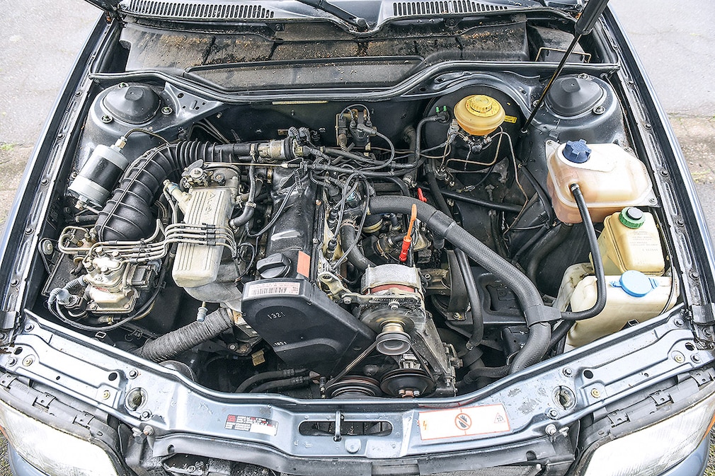 Audi 100