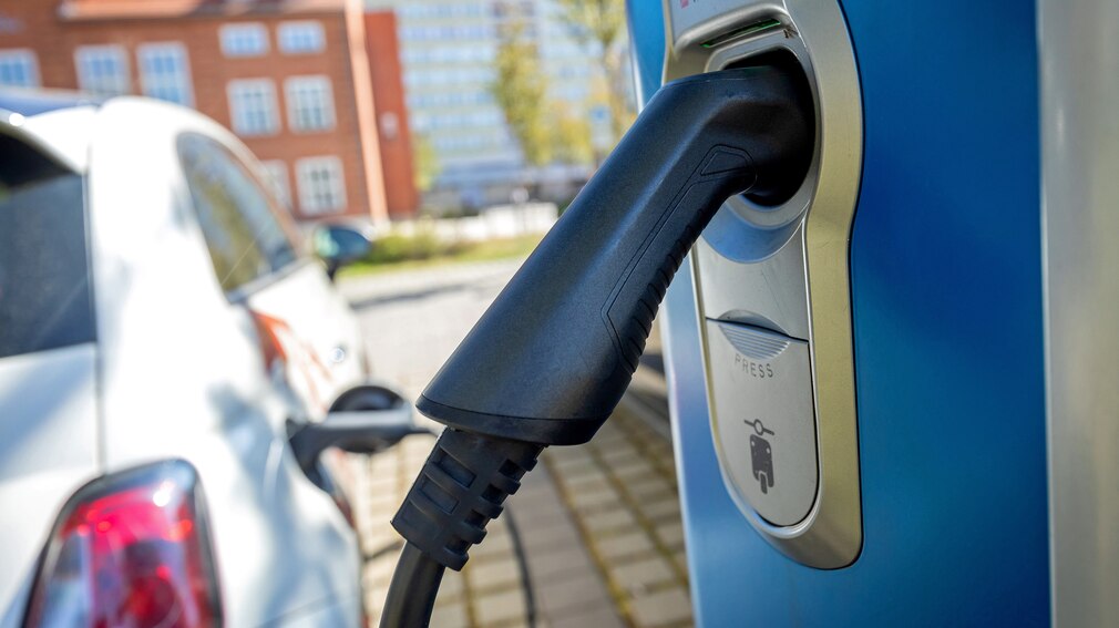 Elektroauto-Ladestation Elektroauto-Ladestation