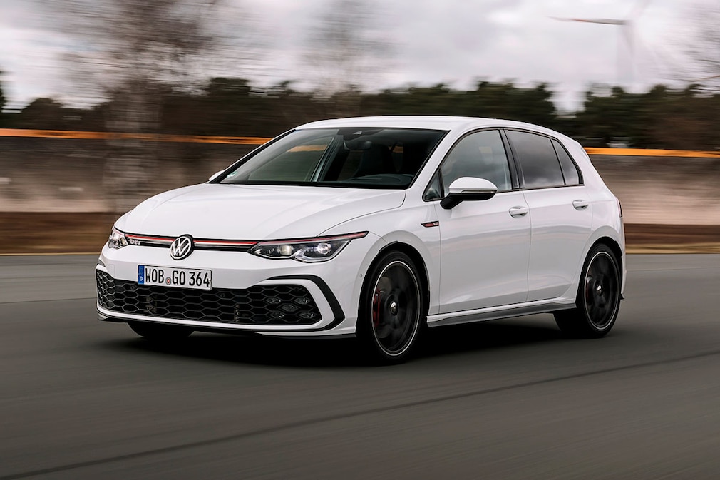 VW Golf 8 GTI Performance 2.0 TSI 