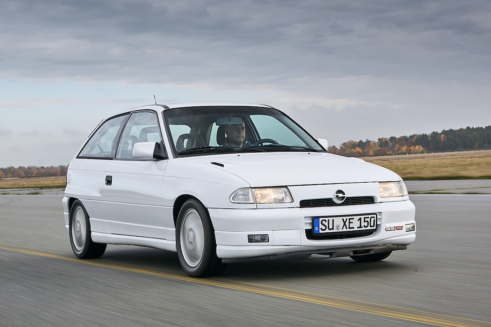 OPEL ASTRA F 2.0 GSi 16V