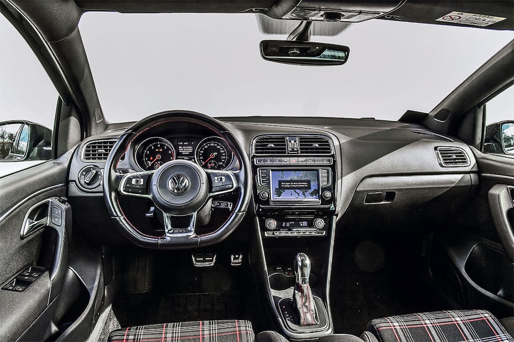 VW Polo V