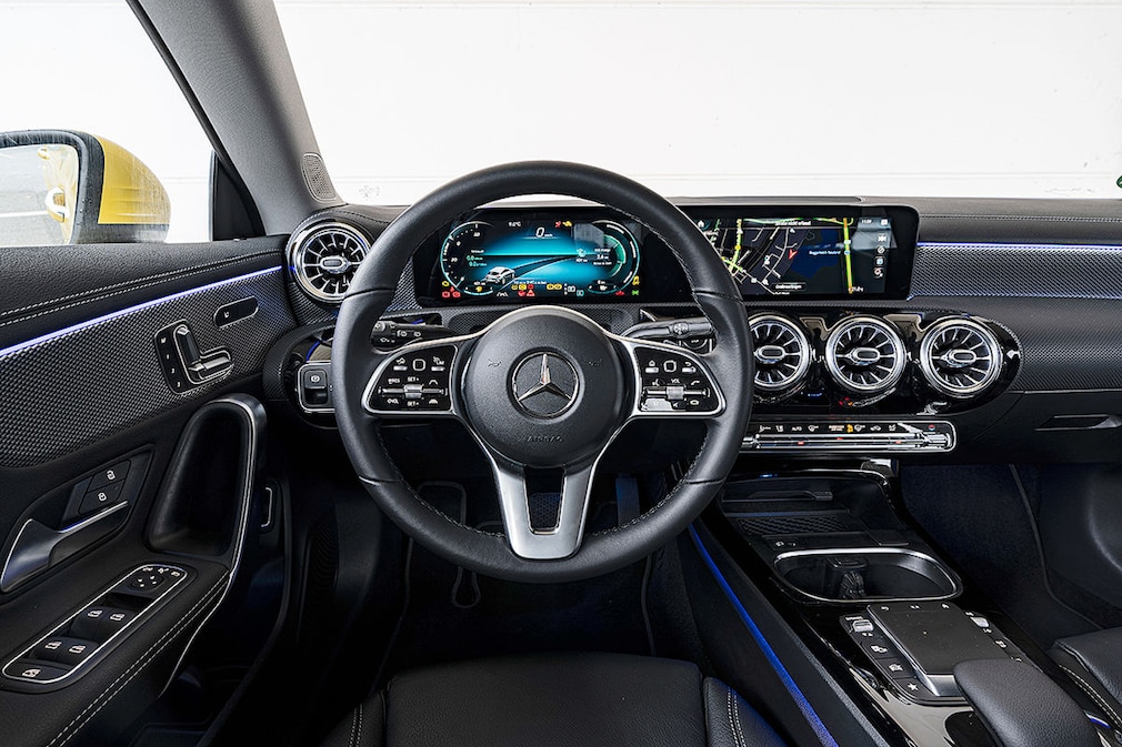 Mercedes CLA 250e Shooting Brake