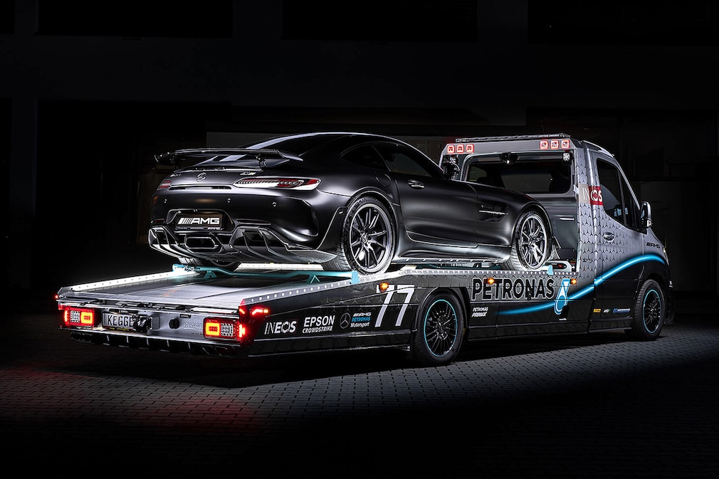 Kegger Mercedes Sprinter - Petronas Edition