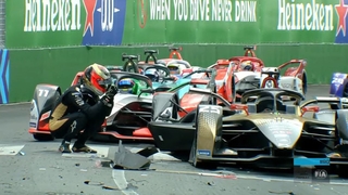 Formel E: Crash in Rom