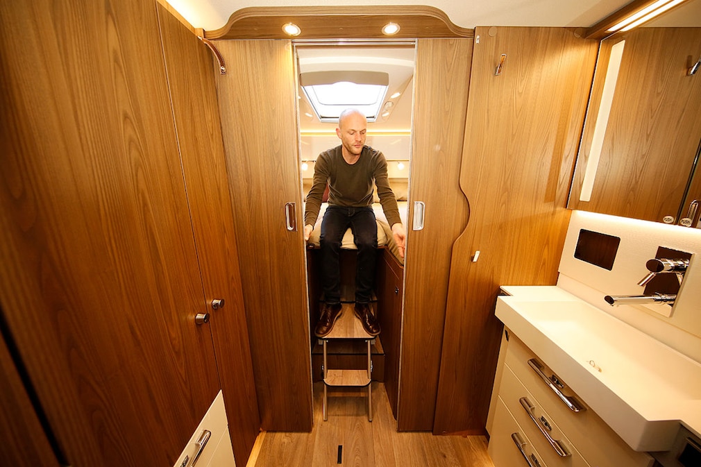 Hymer B-ML I 880