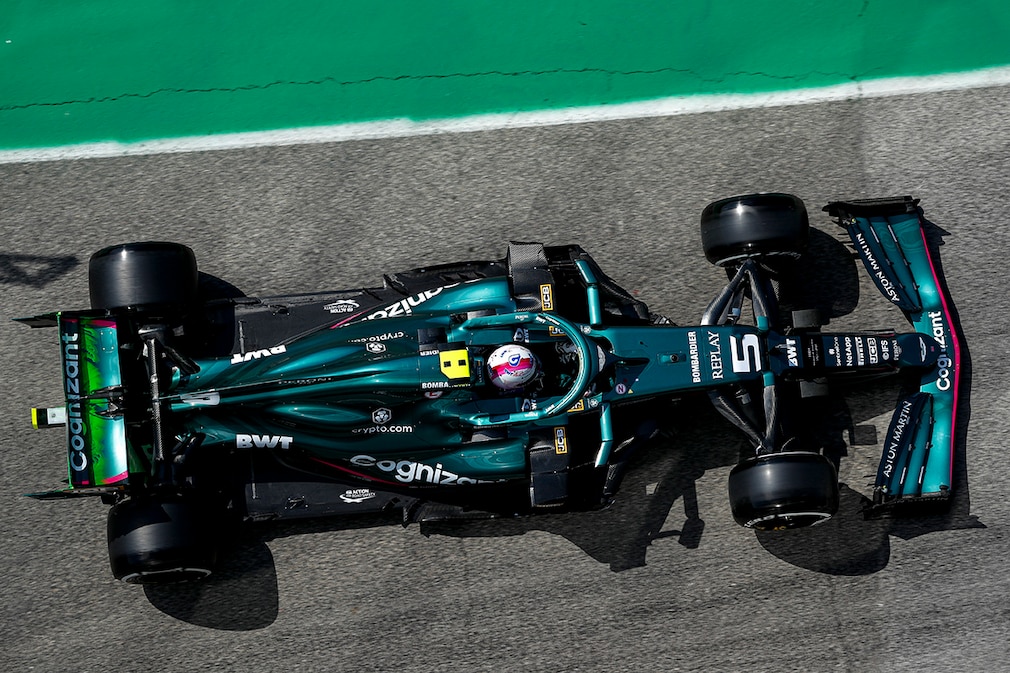 Mercedes vorn, Mazepin crasht wieder