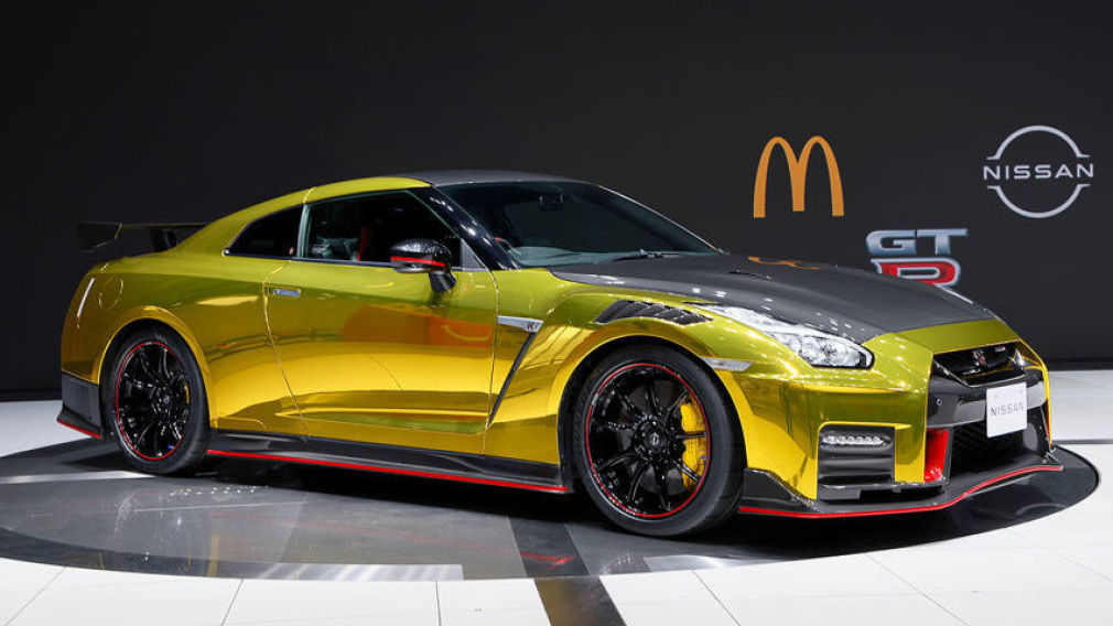 Kurios: Nissan baut einen GT-R Nismo im McDonald's-Gewand - autobild.de