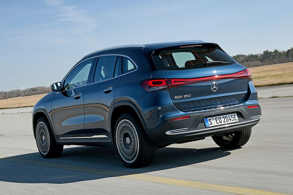 Mercedes EQA 250
