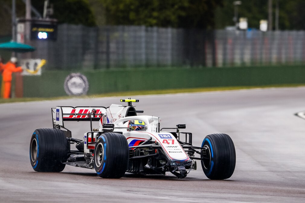 Hamilton-Rekordfahrt trotz Niederlage