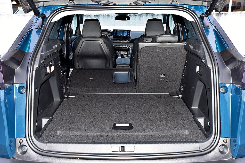 PEUGEOT 3008 PURETECH 130