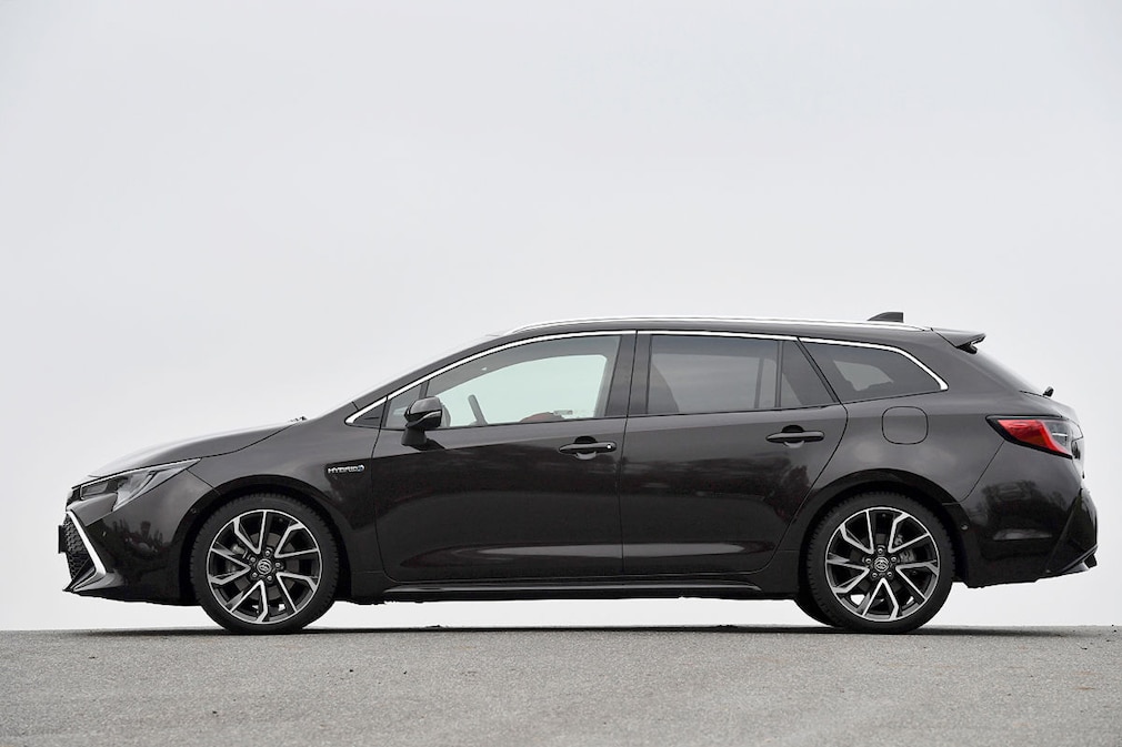 Toyota Corolla Touring Sports