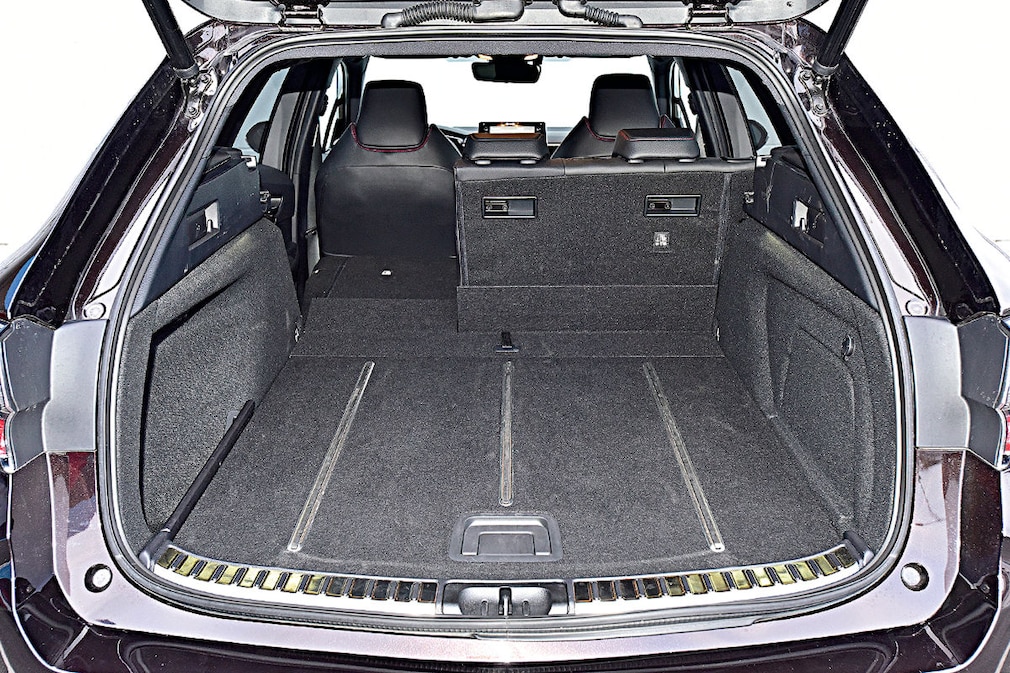 Toyota Corolla Touring Sports