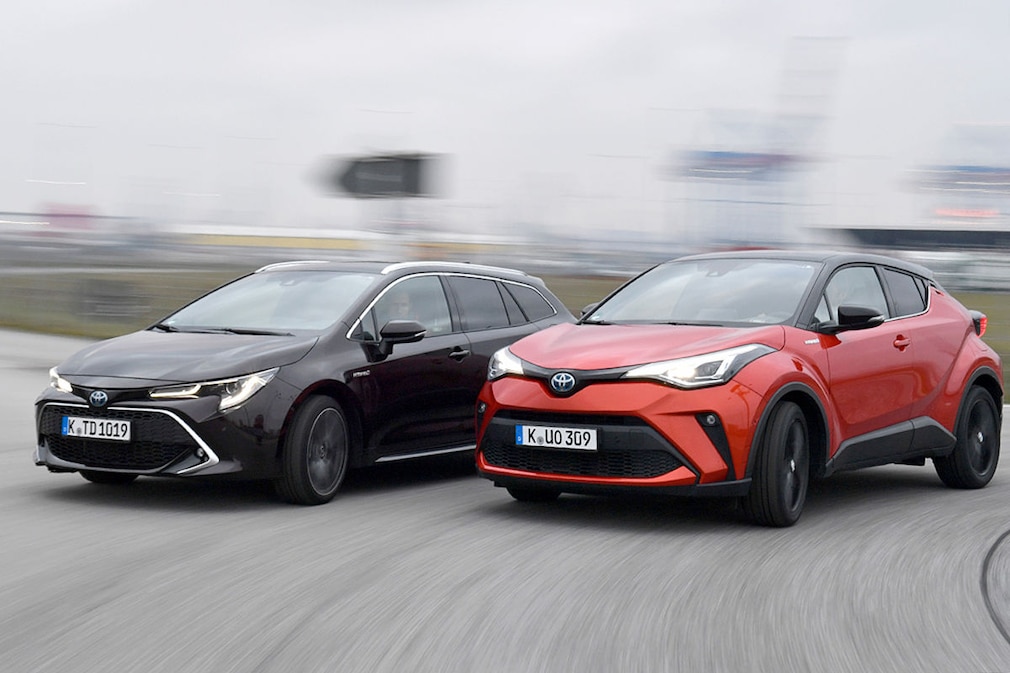 Toyota Corolla Touring Sports. Toyota C-HR