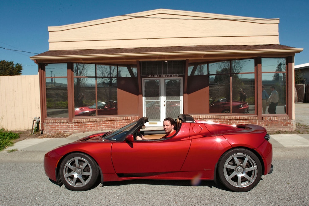 Tesla Roadster 2.0 (2009)