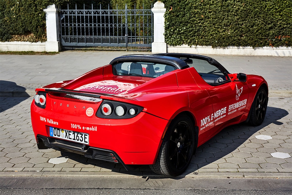 Tesla Roadster 2.0 (2009)