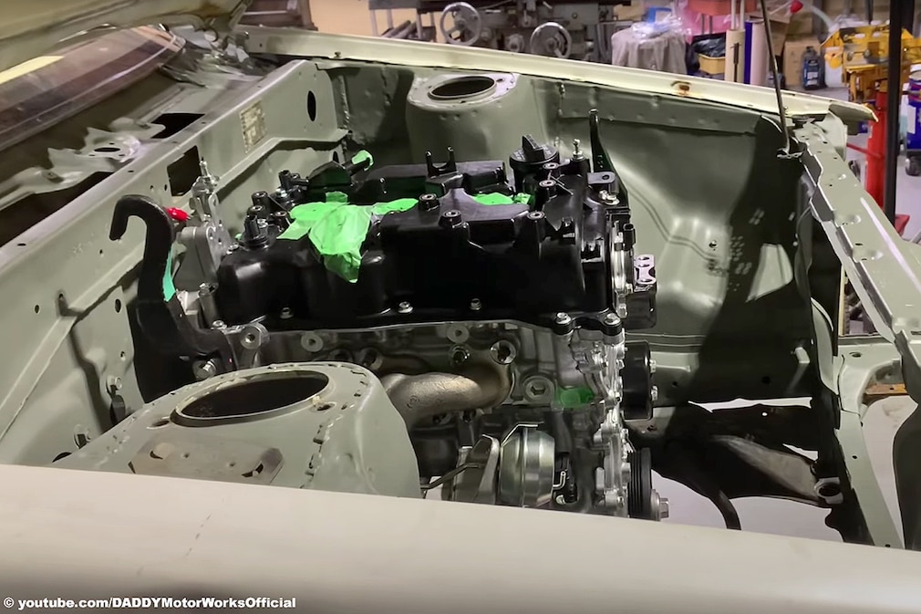 Toyota Corolla AE86 mit Motor vom GR Yaris